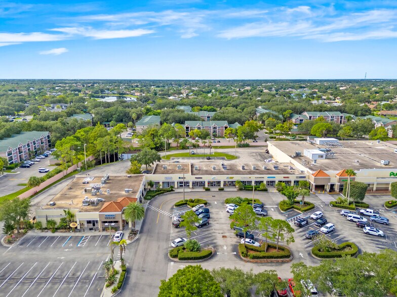 More Photos Of 7777 N Wickham Rd, Melbourne Unknown For Lease
