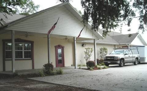 More Photos Of 2698 S Marion Ave, Lake City Showroom For Lease