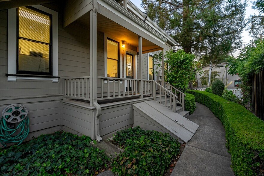 More Photos Of 142 N Central Ave, Campbell Office Residential For Sale