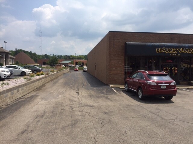 More Photos Of 8277 Market St, Youngstown Freestanding For Sale