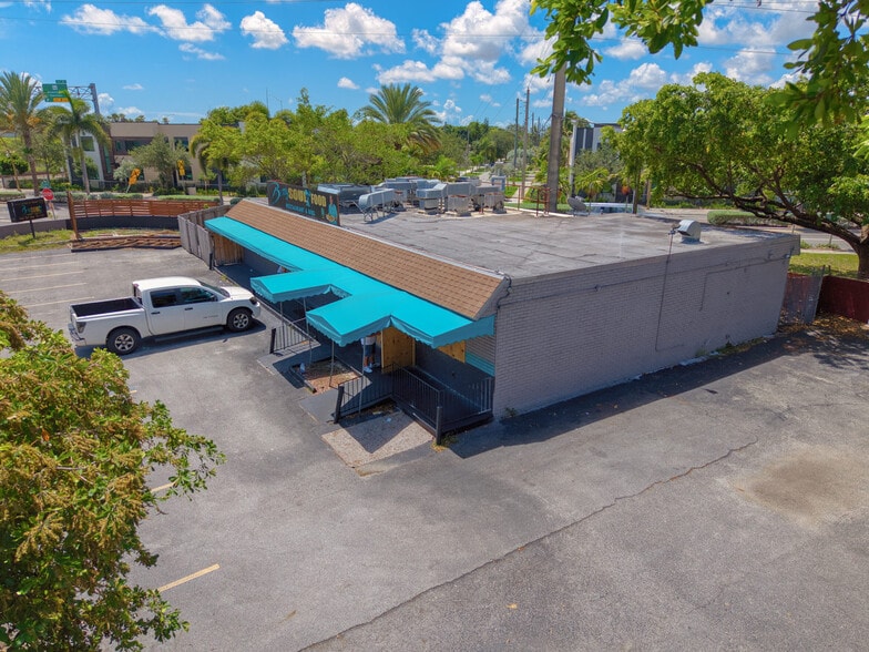More Photos Of 601 NW 22nd Rd, Fort Lauderdale Restaurant For Sale