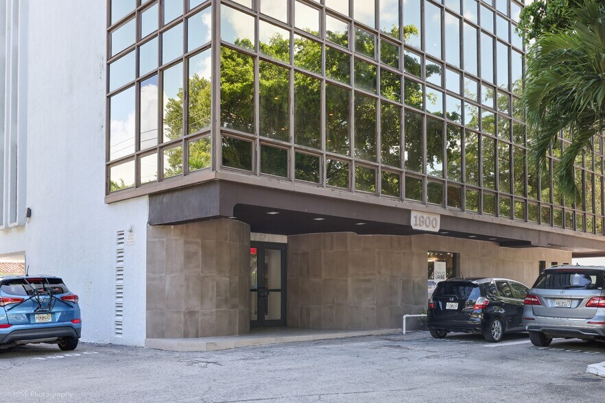 More Photos Of 1900 Coral Way, Miami Medical For Sale