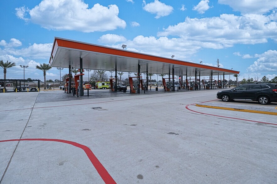 More Photos Of 16513 FM 529, Houston Storefront For Sale