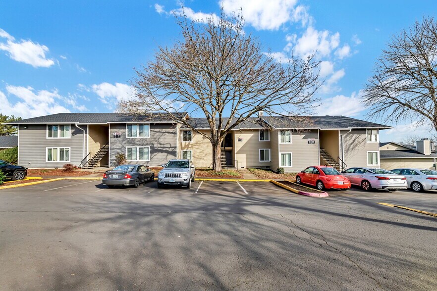 More Photos Of 10200 SW Conestoga Dr, Beaverton Multifamily For Sale