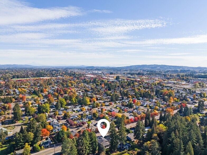 More Photos Of 1801 SE Brookwood Ave, Hillsboro Specialty For Sale