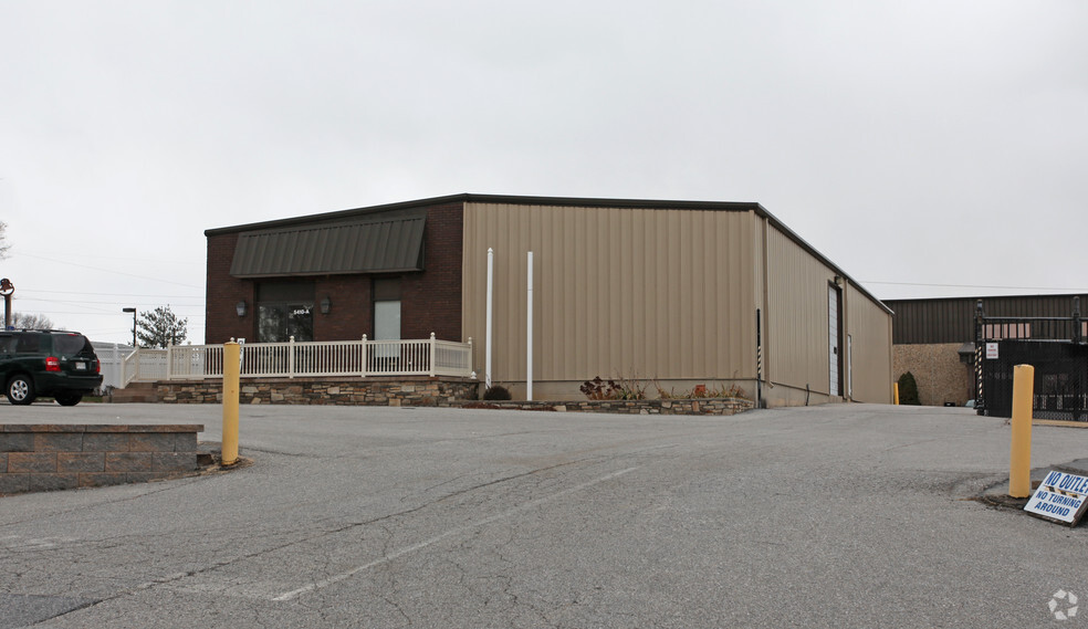 Primary Photo Of 5410 A Klees Mill Rd S, Eldersburg Warehouse For Lease