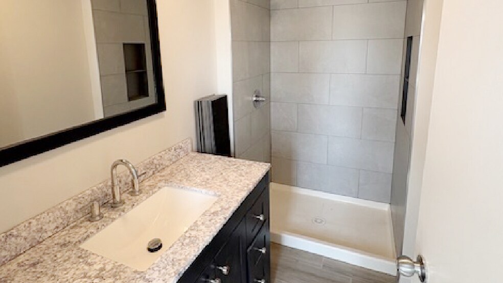 More Photos Of 40-12 Berrian blvd, Astoria Land For Lease