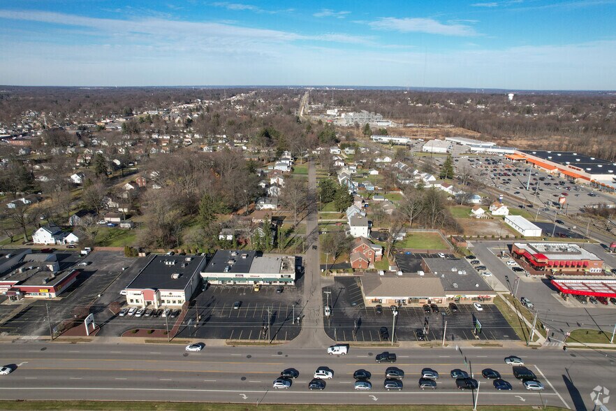 More Photos Of 104-114 Boardman Poland Rd, Boardman Freestanding For Lease
