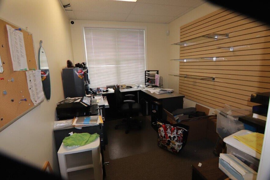 More Photos Of 104 Charles Eldridge Rd, Lakeville Office For Lease