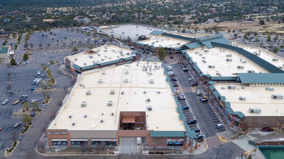 More Photos Of 3250 Gateway Blvd, Prescott Unknown For Lease