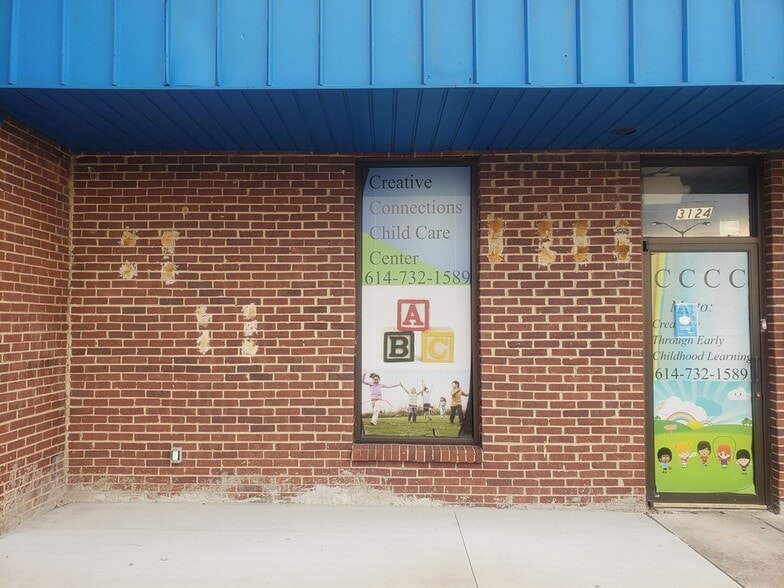 More Photos Of 3116-3160 S Hamilton Rd, Columbus Storefront Retail Office For Lease