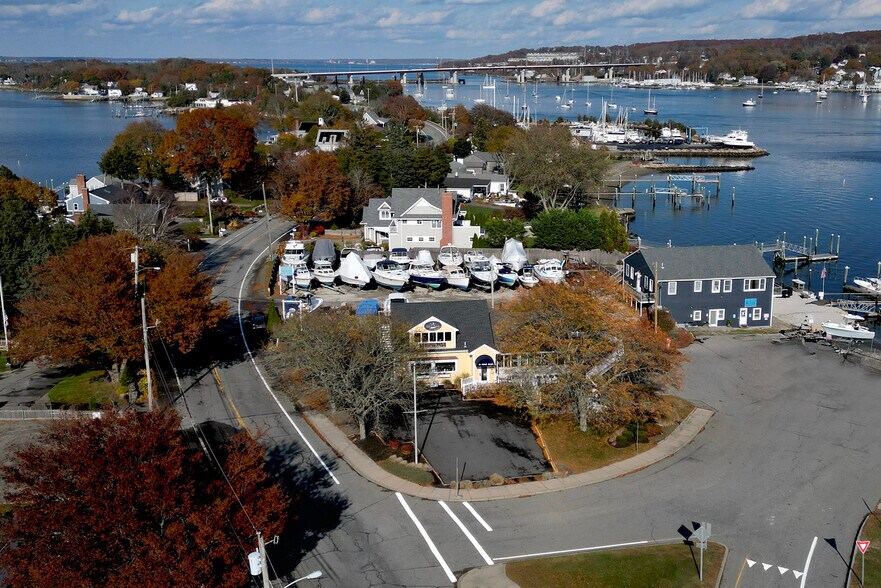 More Photos Of 15 Point Rd, Portsmouth Restaurant For Sale