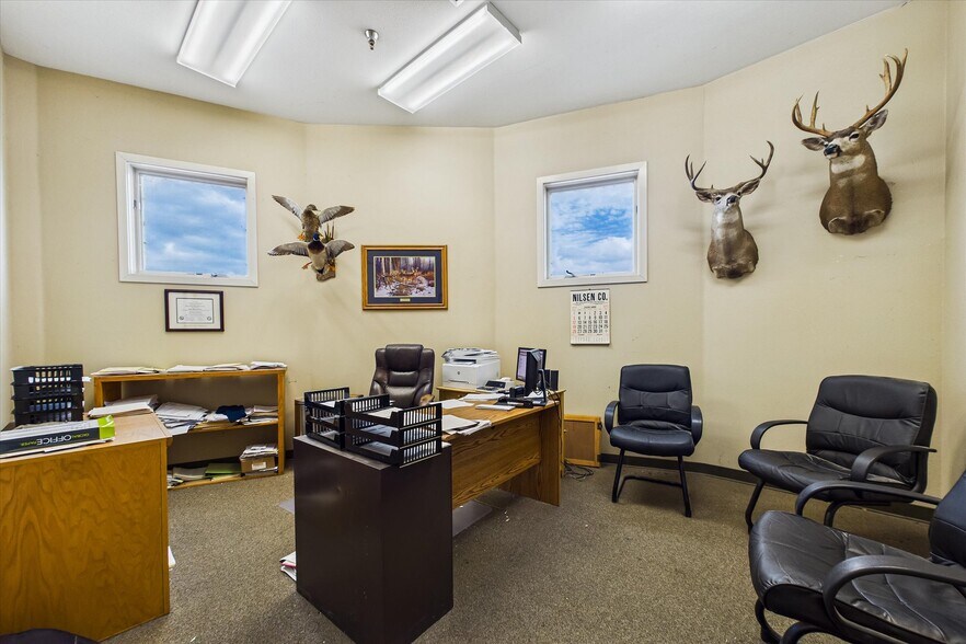 More Photos Of 1593 Market St, Ferndale General Retail For Sale