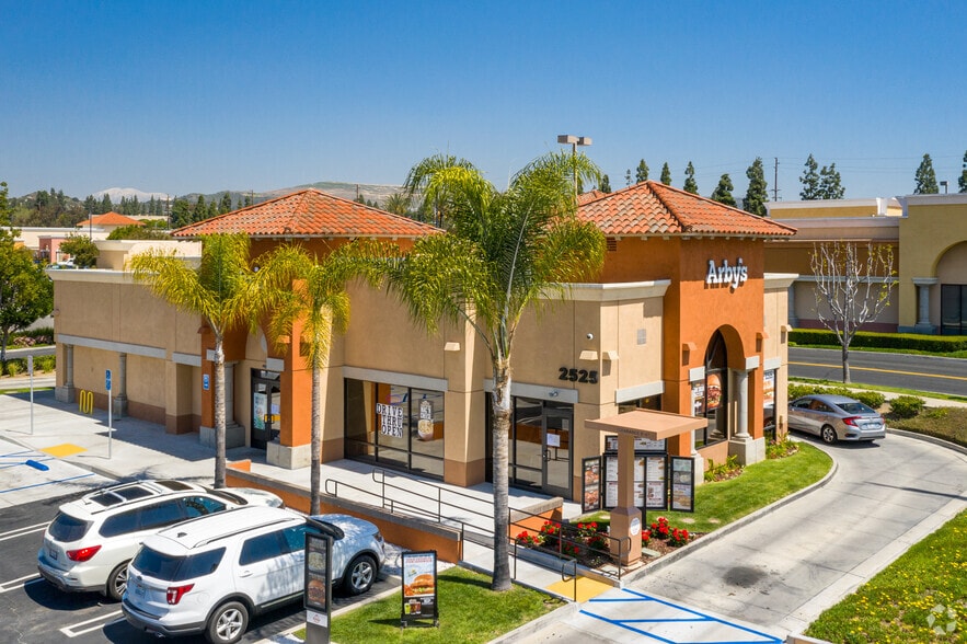 More Photos Of 2315-2595 E Imperial Hwy, Brea Unknown For Lease