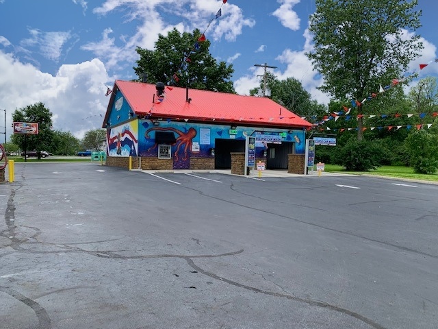 Primary Photo Of 3321 Broadway, Grove City Carwash For Sale