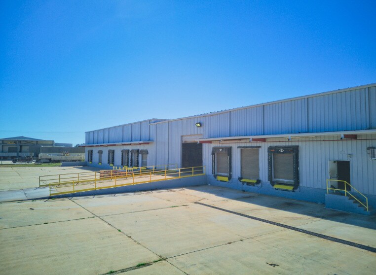 More Photos Of 2251 Old Curtis Rd, Elba Warehouse For Sale