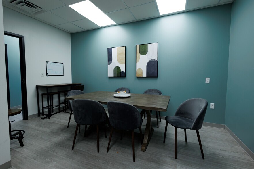 More Photos Of 101 Grant Pl, Lowell Medical For Lease