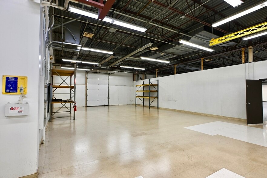 More Photos Of 200 Tilton Rd, Northfield Distribution For Lease