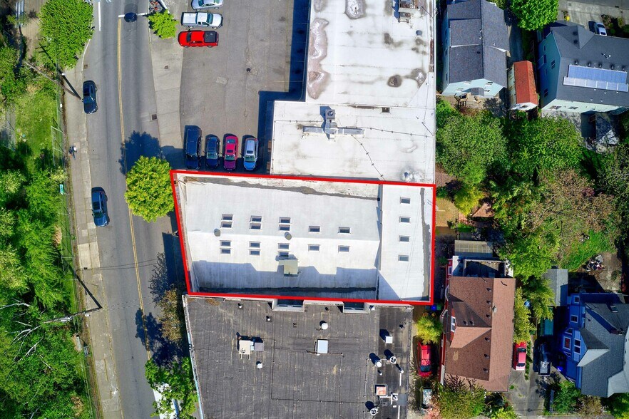More Photos Of 3384 SE Milwaukie Ave, Portland General Retail For Sale