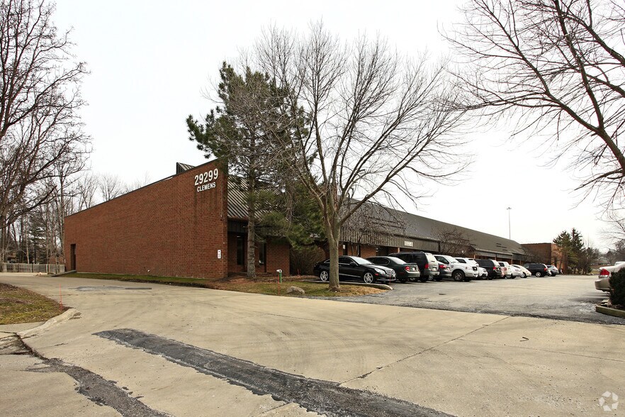 More Photos Of 29299 Clemens Rd, Westlake Light Manufacturing For Lease