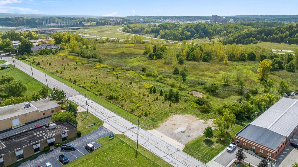 More Photos Of 1329 E Schaaf Rd, Brooklyn Heights Land For Sale