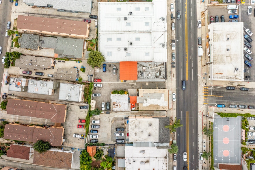 More Photos Of 2134 W Temple St, Los Angeles Restaurant For Sale