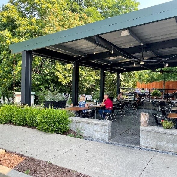 More Photos Of 425 Industrial Ave, Morgantown Office For Sale