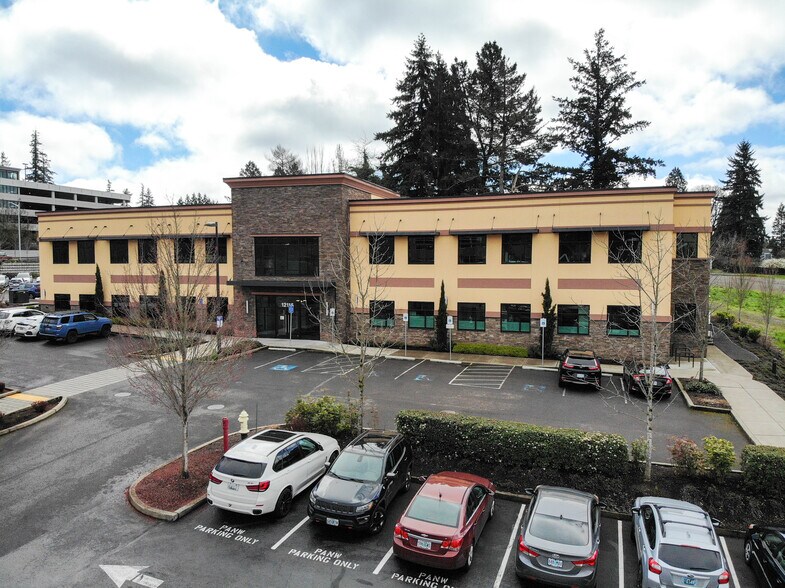 Primary Photo Of 12115 SW 70th Ave, Tigard Medical For Lease