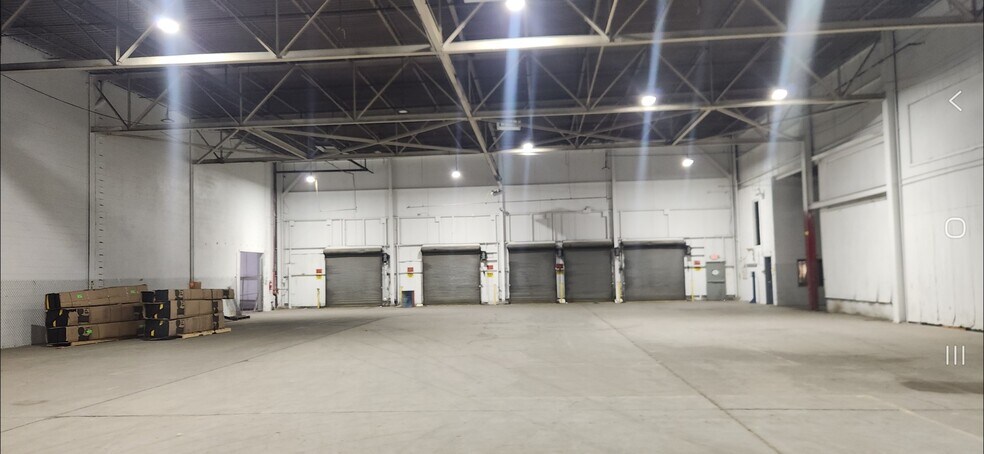 More Photos Of 1601 Hunter Ave, Niles Warehouse For Lease
