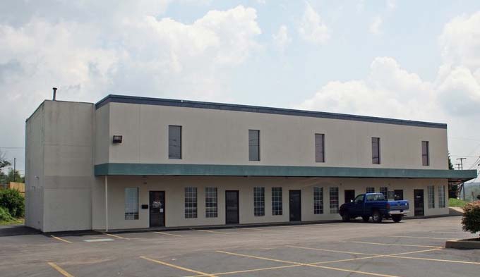 Primary Photo Of 1429 New Butler Rd, New Castle Loft Creative Space For Lease