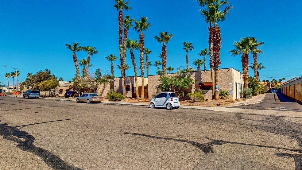 More Photos Of 3838-3856 Raymert Dr, Las Vegas Loft Creative Space For Sale