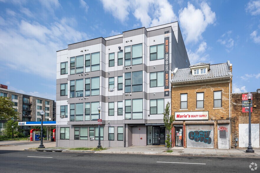 Primary Photo Of 818 Bladensburg Rd NE, Washington Apartments For Sale