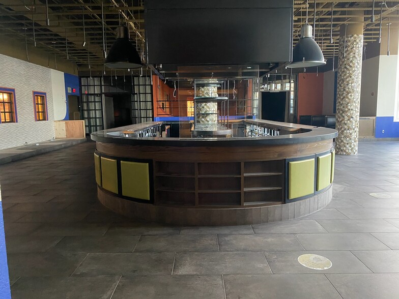 More Photos Of 1245 Worcester St, Natick General Retail For Lease