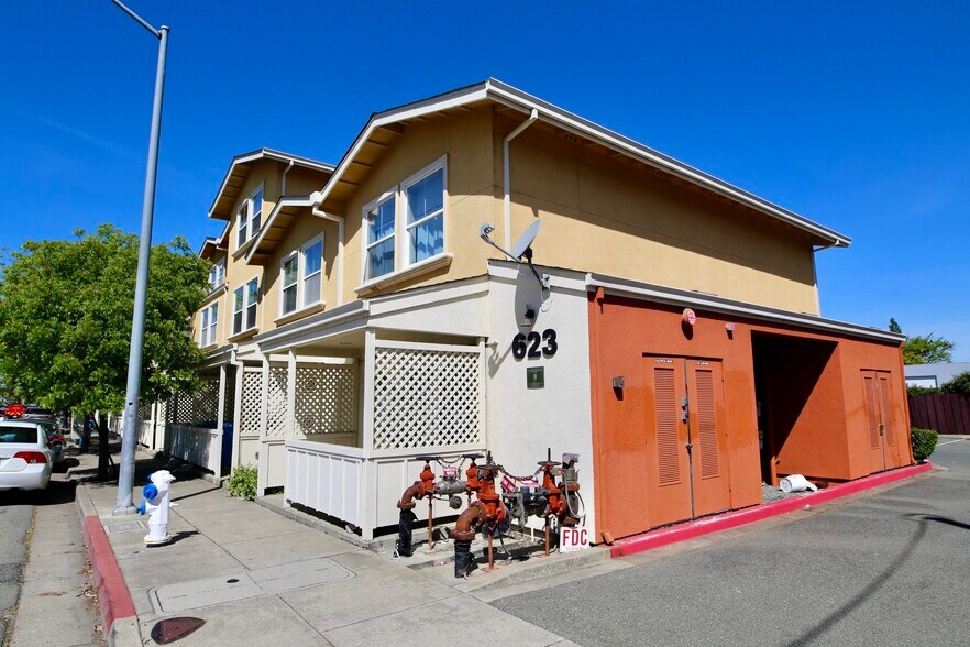 More Photos Of 623 Aston Ave, Santa Rosa Apartments For Sale