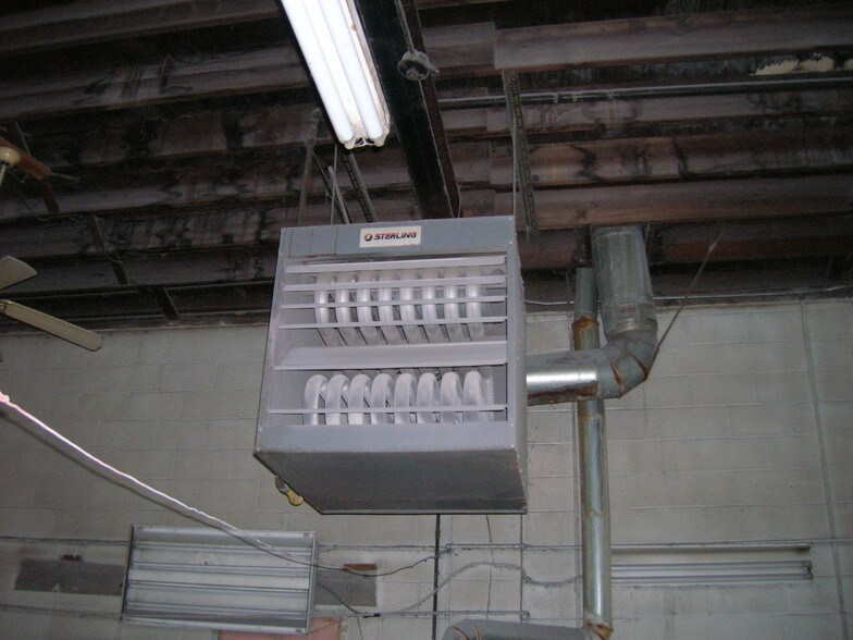 More Photos Of 6922 Harrison Ave, Hammond Auto Salvage Facility For Sale