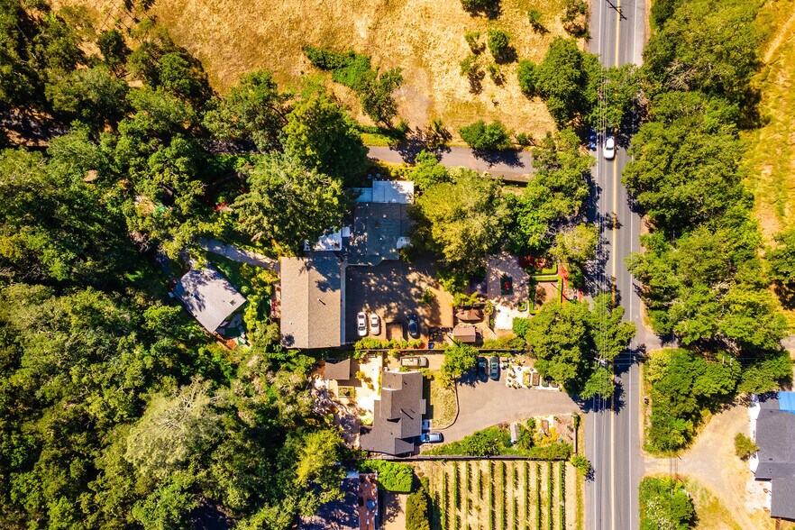 More Photos Of 3037 Foothill Blvd, Calistoga Hospitality For Sale