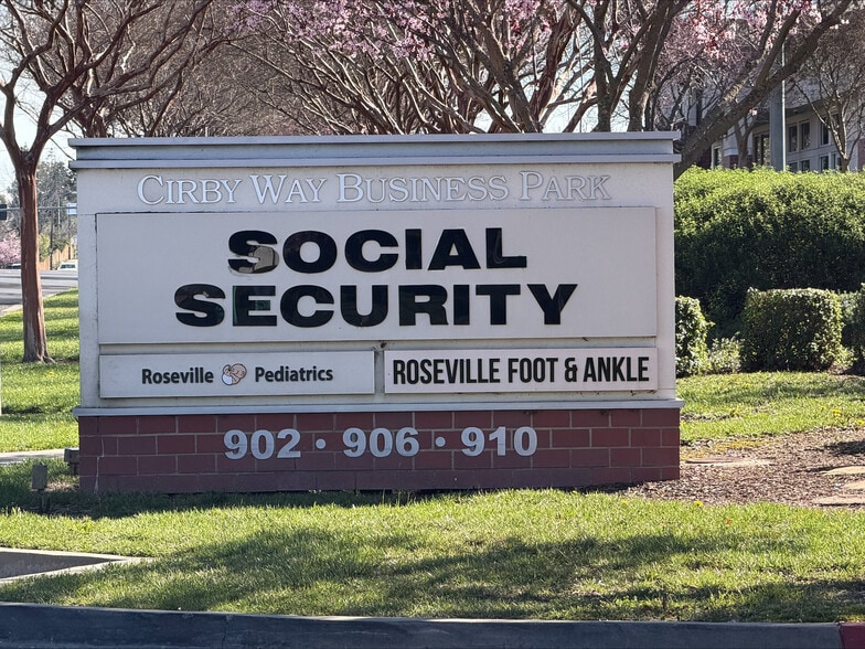 More Photos Of 906 Cirby Way, Roseville Medical For Lease