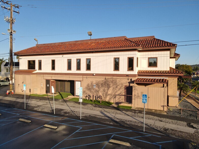 More Photos Of 255 N Elm St, Escondido Medical For Lease