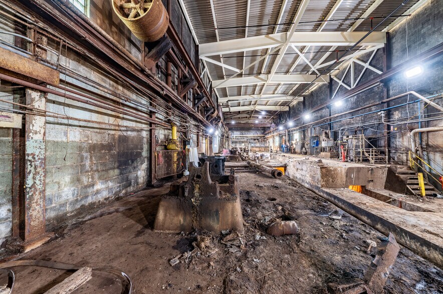 More Photos Of 164 Eyster Rd, Halltown Manufacturing For Sale