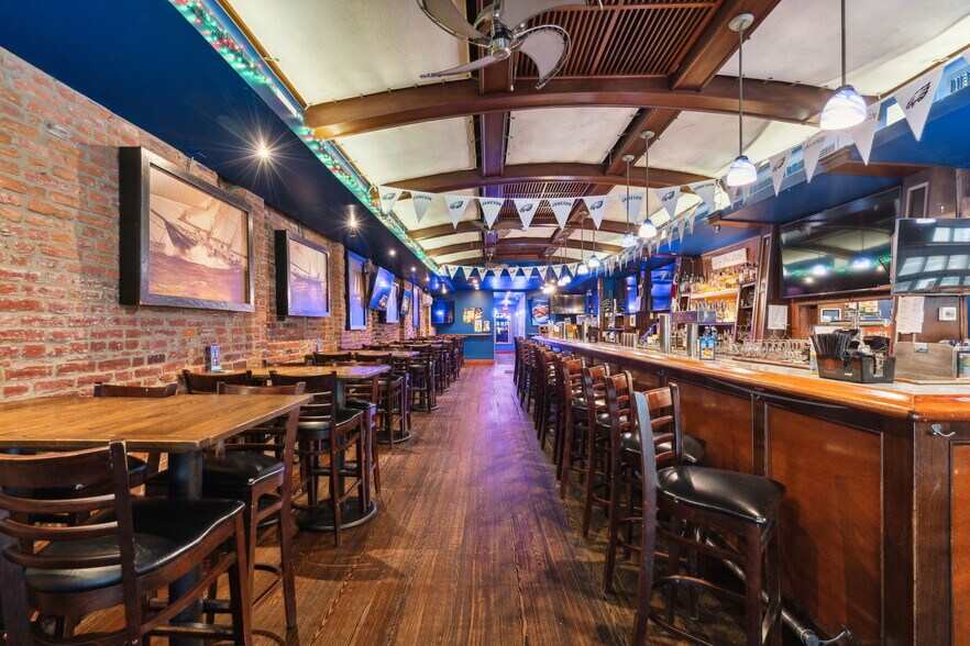 More Photos Of , Philadelphia General Retail For Sale