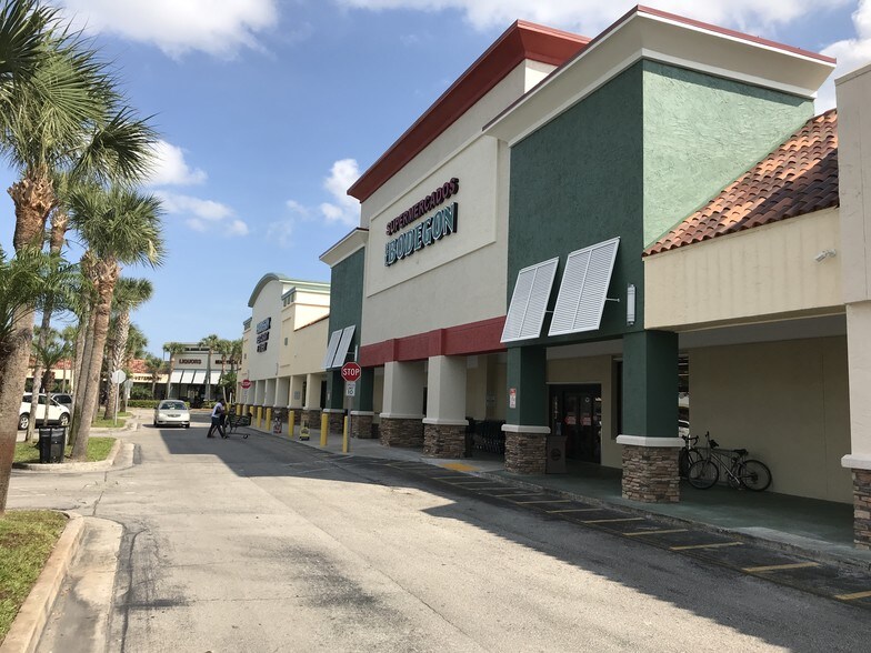More Photos Of 6300-6376 Forest Hill Blvd, Greenacres Unknown For Lease