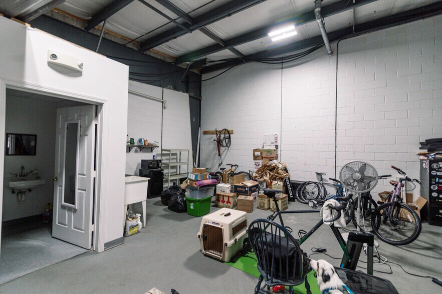 More Photos Of 4 Wilder Dr, Plaistow Warehouse For Sale