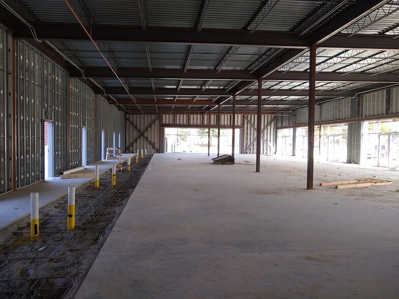 More Photos Of 21150 IH 35, Kyle Freestanding For Lease