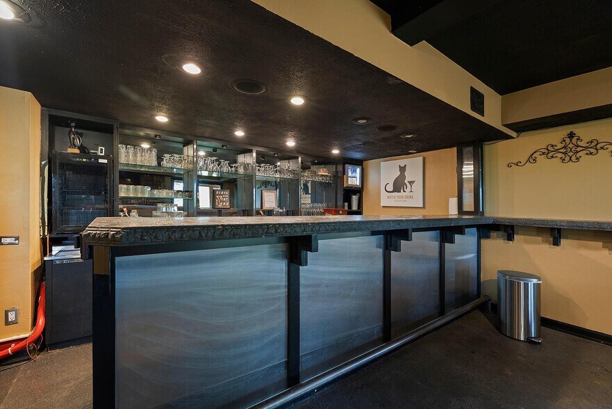 More Photos Of 381 W Guin Rd, Nixa Lodge Meeting Hall For Sale