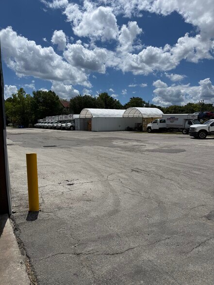 More Photos Of 216 Druid St, Jacksonville Warehouse For Sale