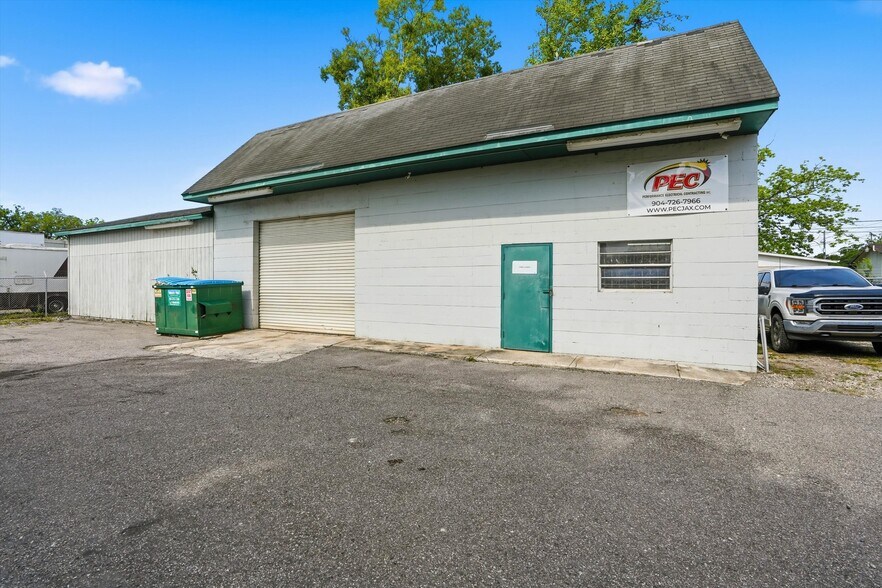 More Photos Of 3508 Lenox Ave, Jacksonville Office For Lease