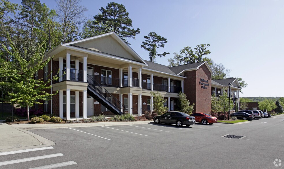 More Photos Of 2236 NE Capital Circle, Tallahassee Office For Lease