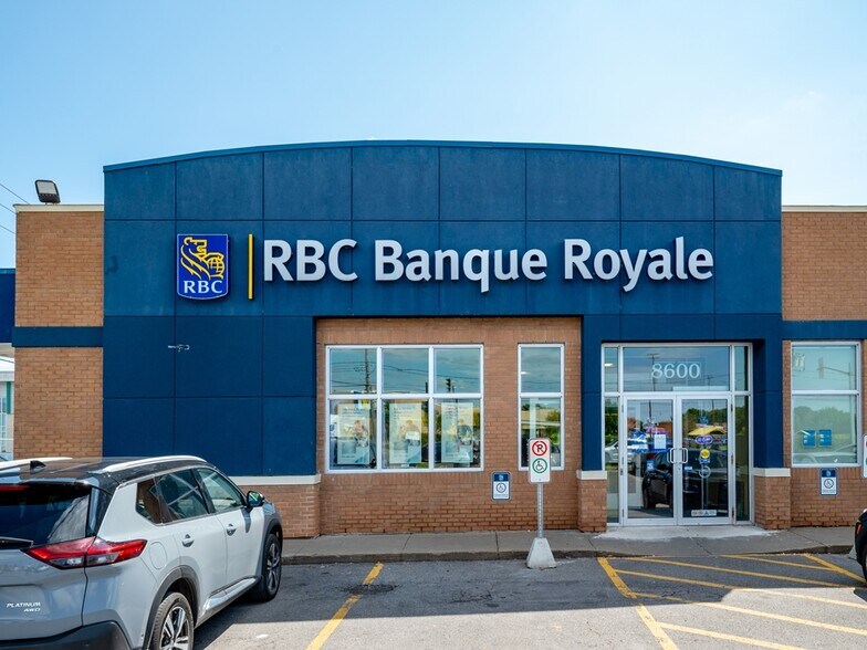 More Photos Of 8600-8610 Boul Newman, Montréal General Retail For Sale