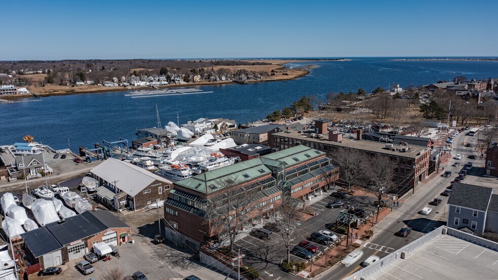 More Photos Of 58 Merrimac St, Newburyport Office Residential For Lease