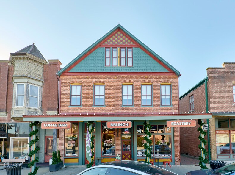 More Photos Of 214 E 1st St, Hermann Storefront Retail Residential For Sale